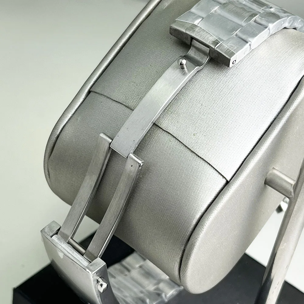 40mm stainless steel silver case Stainless steel strap suitable for VK63/VK64 timing quartz movement men\'s watch accessories