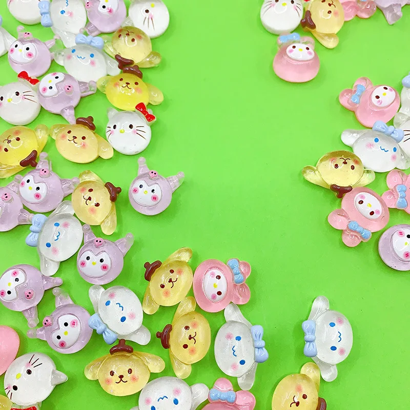 ملحقات مينيسو الجديدة السمين الجليدية سانليو المختلطة من الراتينج، مشبك شعر، جراب هاتف، إكسسوارات للشعر، ملحقات غراء كريمي