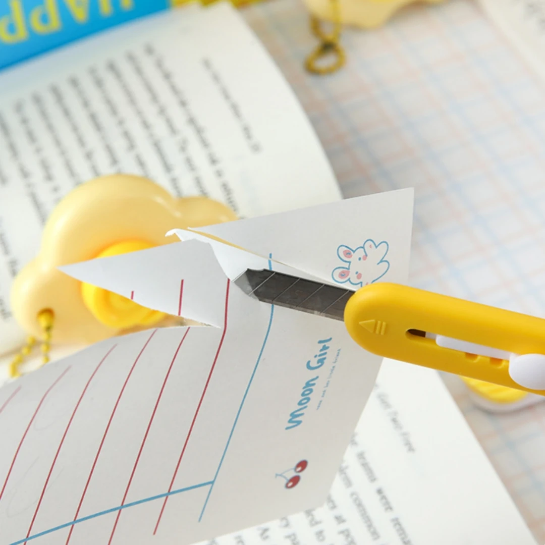 عين كبيرة محاكاة الغذاء لعبة سكّين متعدّد الاستخدامات صغير محمول الة قطع الورق قطع ورقة شفرة حلاقة مكتب القرطاسية قطع سكين