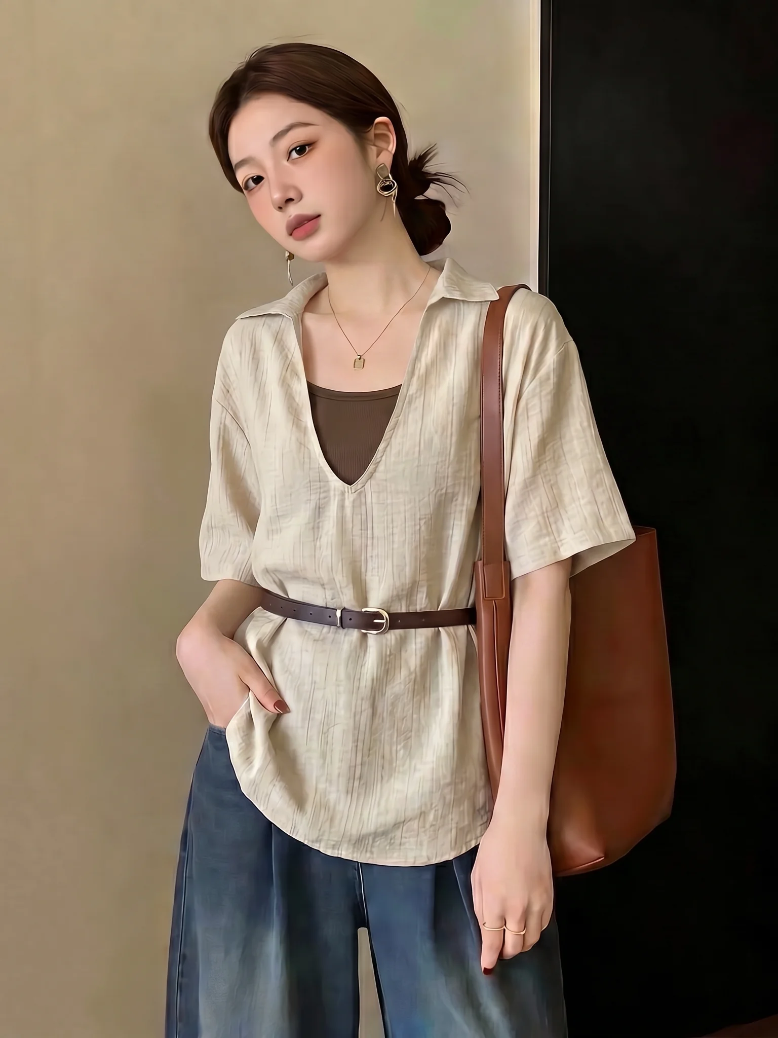 

Women's V-Neck Short Sleeve Shirt Two-Piece Set plus Size Korean Style Commute Fashion Loose Fit Summer New Arrival
