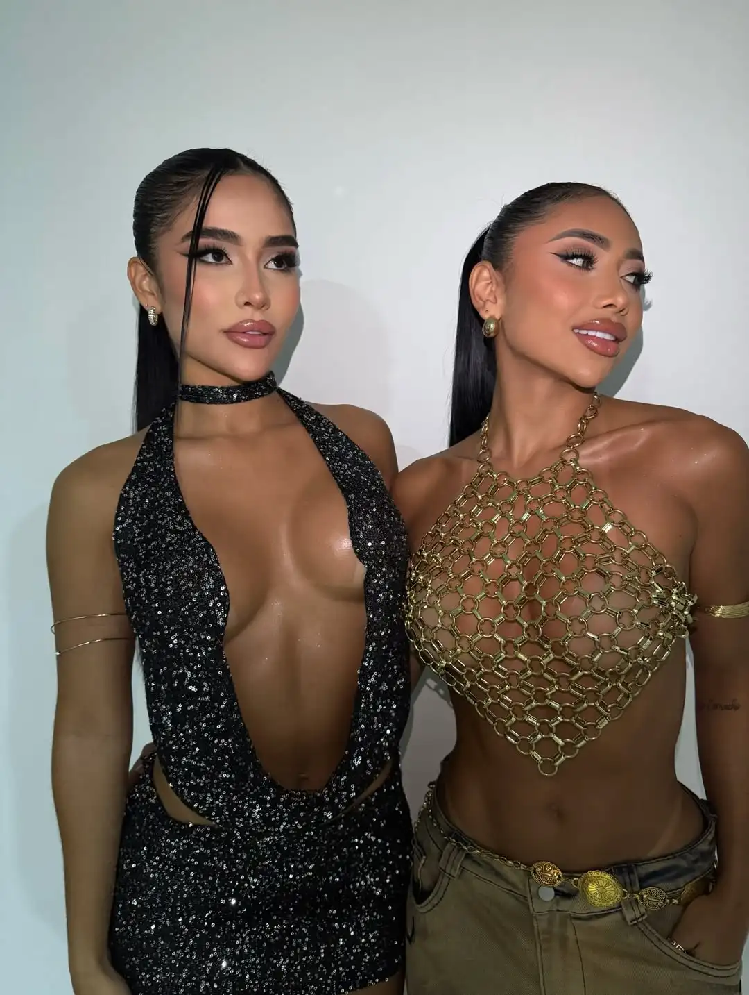 Sexy Metal Chainmail Top Sexy Rave Bra Body Chain Festival Mesh Halter Sexy Lingerie Women Sexy Clubwear Party Outfit
