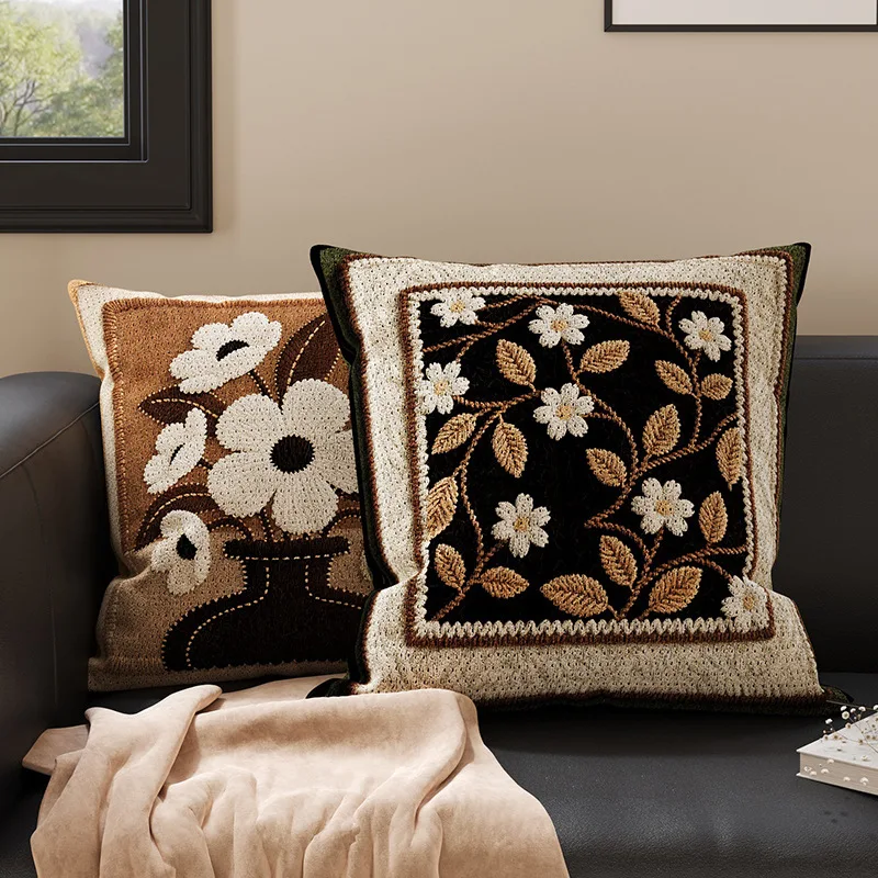 Vintage Farmhouse Style Throw Pillow Cover Soft Short Plush Simulated Embroidery Floral Cushion Cover Decor Pillowcase For Sofa