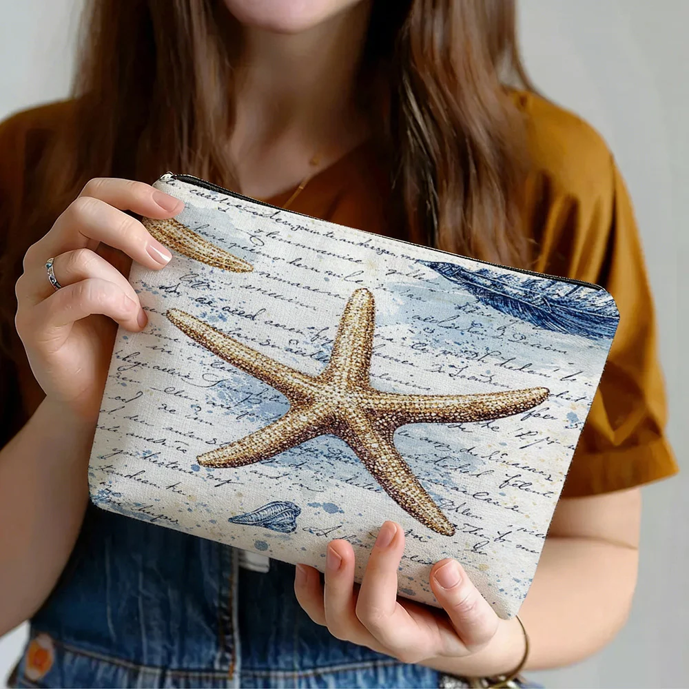 

Starfish Print Makeup Bag Marine Themed Suitable for Women Lightweight Portable Pouch with Starfish for Trave Storing Cosmetics