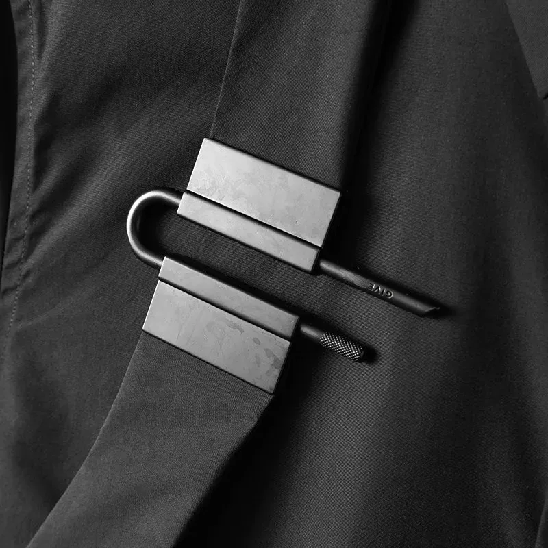 Brand Men Long-sleeved Shirt 3D Webbing Metal Buckle 2024 Spring Pointed Collar Casual Slim Shirt Social Party Tuxedo Blouse