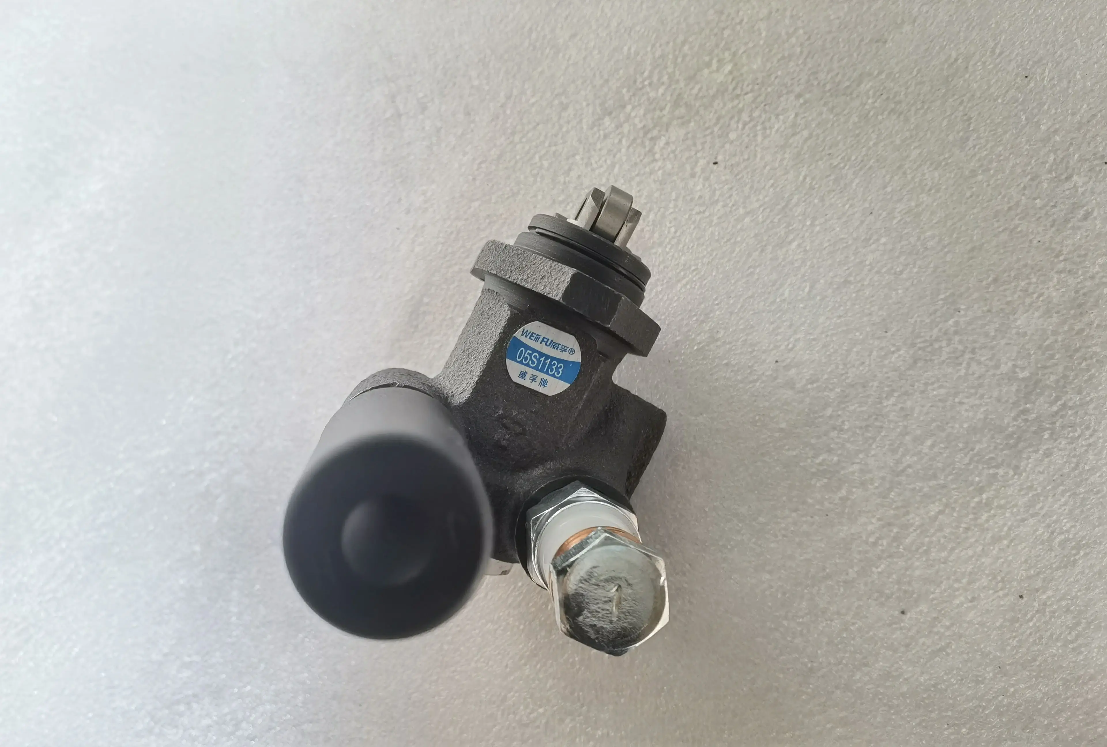 Fuel Feeding Pump SIW/HZ2204 05S1133 for FUJIAN Lijia SL2105ABT / SL3105BT / SL3105ABT with Weifu High Pressure Fuel Pump