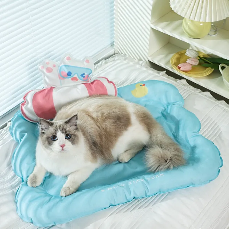 New Design PP Cotton Gel PVC Matrial Summer Cooling Cat Sleeping Mat Waterproof Easy To Clean Increasesd Size