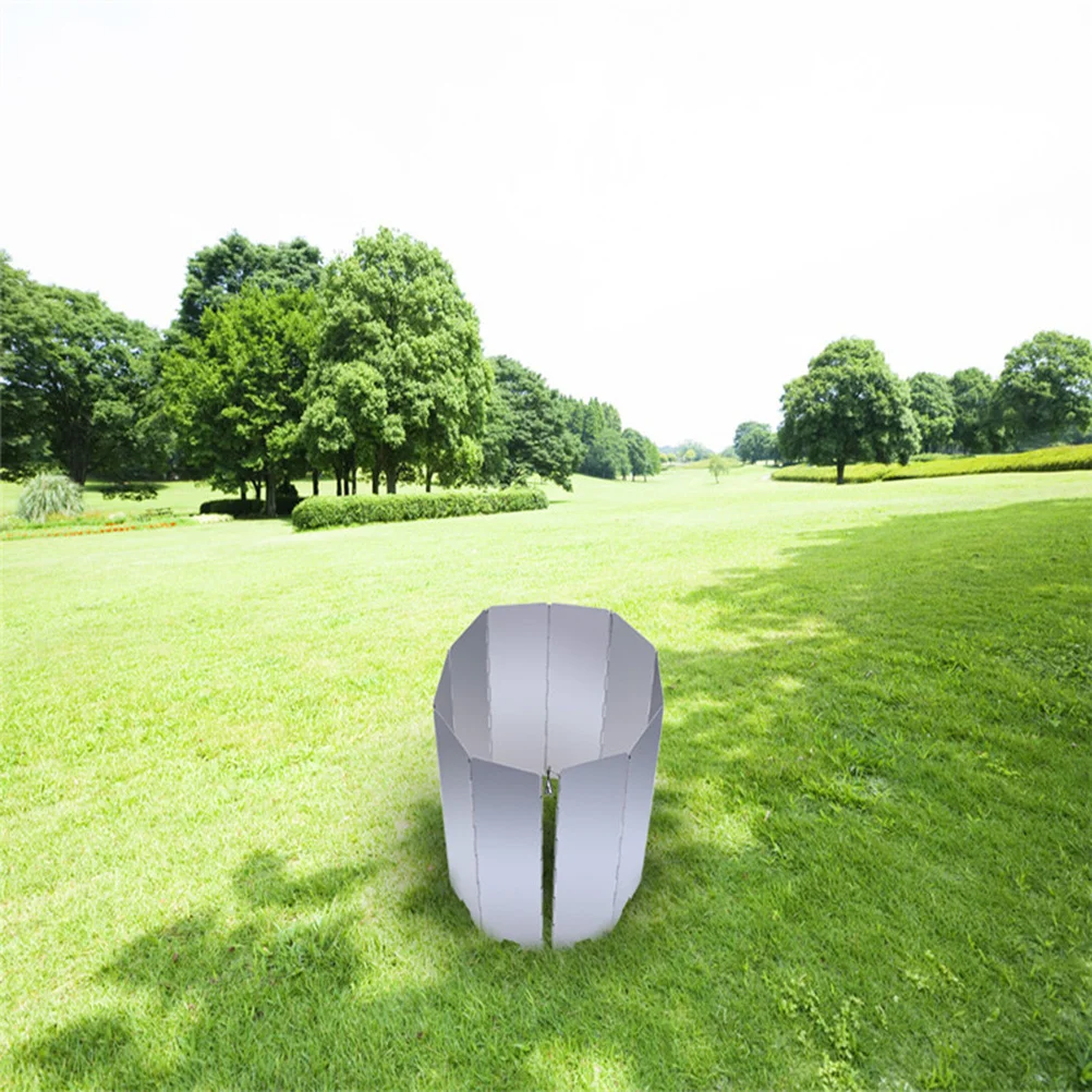 

10 Plates Outdoor Windscreen for Camping Stove Folding Lightweight Aluminum Alloy Wind Shield with Built-in Pegs for Picnic