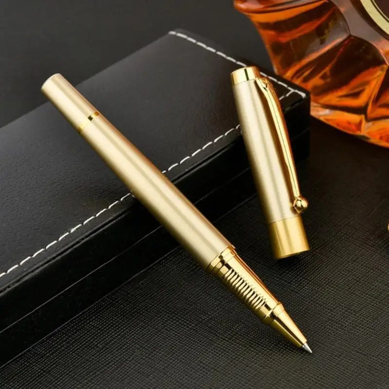 

Алюминиевая шариковая ручка с поворотным механизмом, наконечник из нержавеющей стали 0,5 мм и эргономичная ручка D5QC