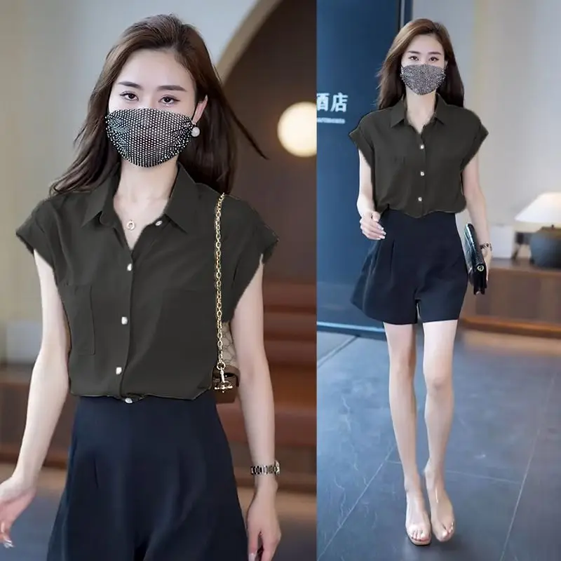 Camicia a maniche corte alla moda di nicchia sensuale di design Top da donna in estate Nuovo stile coreano Versatile chiffon dimagrante allentato