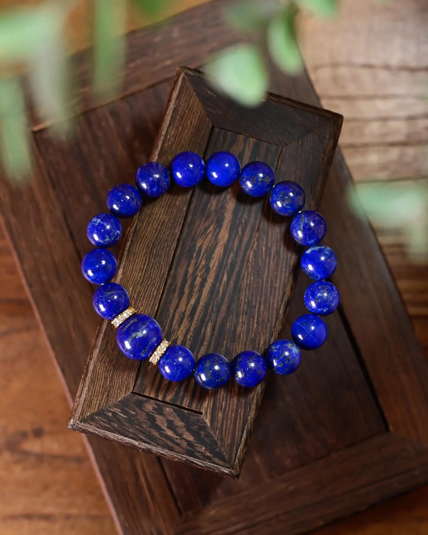 Natural Imperial Lapis Lazuli Round Bead Bracelet, Klein Blue Luxury Minimalist Single Loop Beaded Bracelet For Women