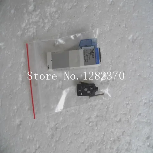 [SA] Japan genuine original special sales KOGANEI solenoid valve EA10A5-PS3 Spot --2PCS/LOT