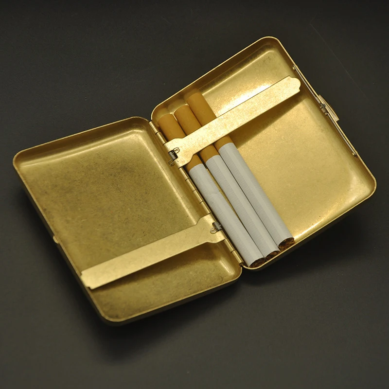 Vintage Gold Copper Cigarette Box Portable 16 Cigarettes Case Holder Retro Smoke Tool Pocket Smoking Accessories with Gift Box