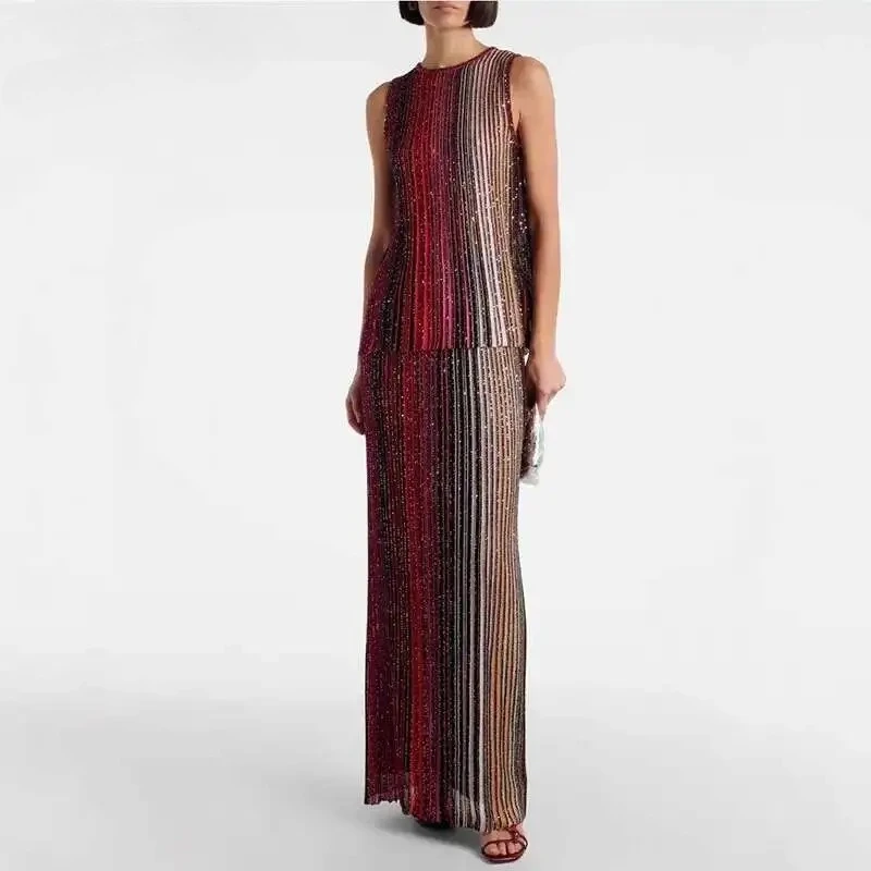 

KAF Плиссированные комплекты из 2 предметов в полоску с контрастным дизайном, женский свободный топ, юбка с эластичной резинкой на талии, новый Tide 2025 летний новый коктейльный комплект