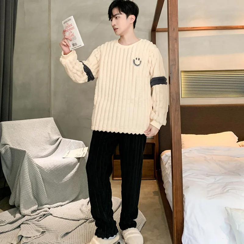 Korean Fashion Winter Flannel Sleepwear For Men O-Neck 2Pcs Pijamas Male Coral Fleece Warm Pajama Sets Vertical Stripe Nightwear