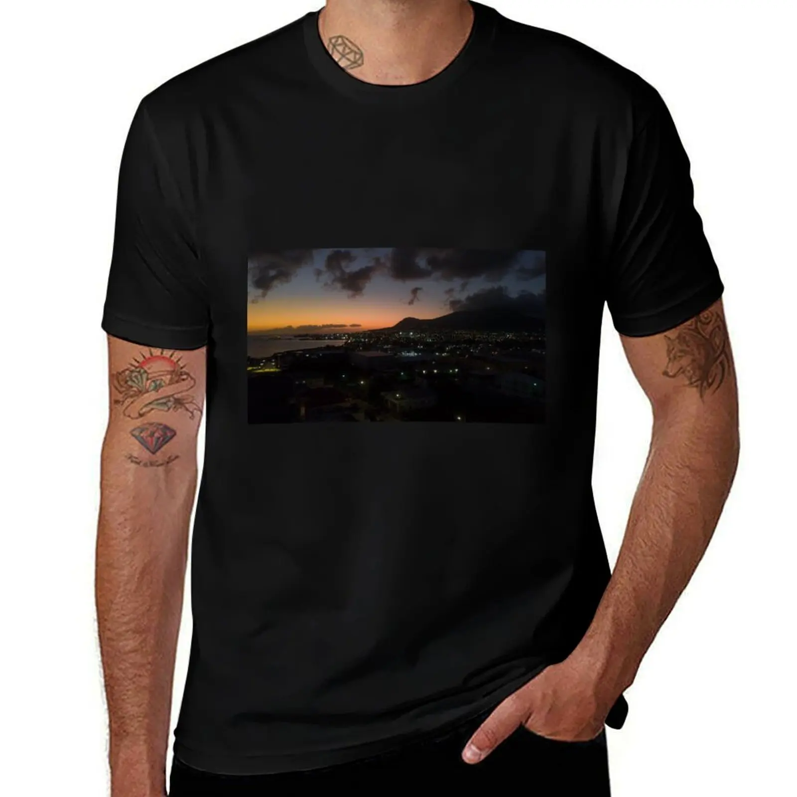 St. Kitts & Nevis T-Shirt Plus Size Solid Color T-Shirt