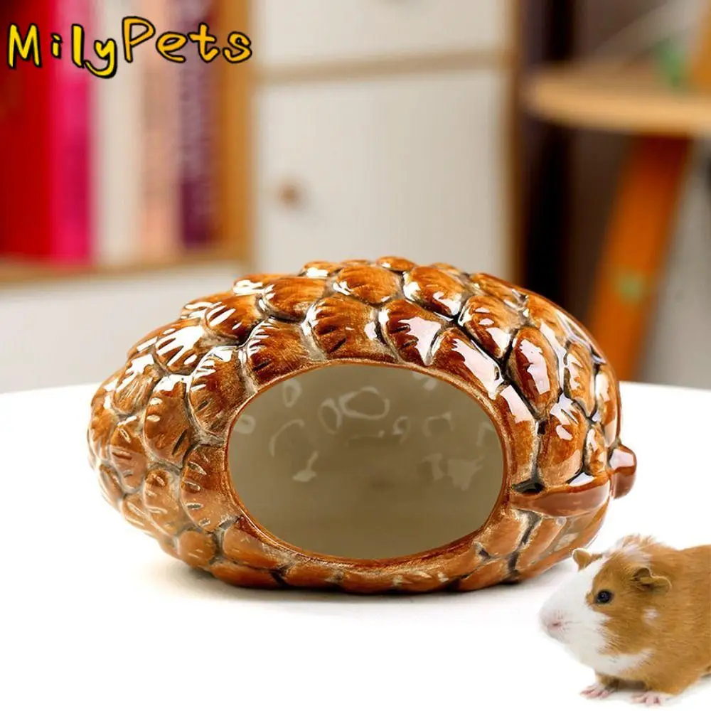 

Hamster Landscaping Supplies Ceramic Hamster Nest Cooling Cartoon Pet Hiding House Creative Cute Hamster Bed Desktop Ornament