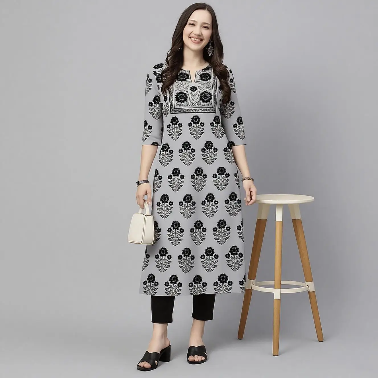 Muslim Kurtta 2026 Women's Casual Fashion Dress National style Straight Tube Casual Ethnic Red Flower Kaftan Moroccan Women