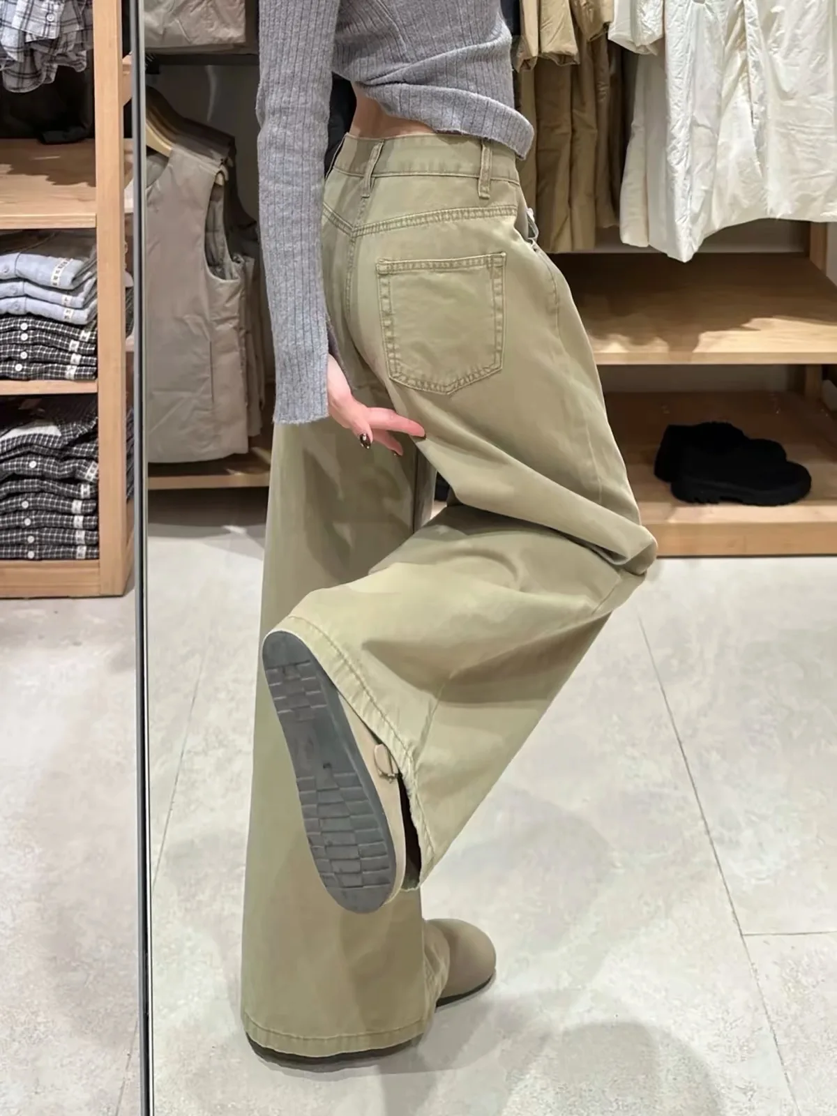 Khaki Wide Leg Denim Jeans Women's Autumn 2026 New Pear Body Shape Drapey Middle And High School Students Long Pants