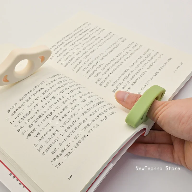 Thumb Book Page Holder Silicone Book Finger Page Holder Comfortable Book Opener Reading Accessories Ring For Reading Lovers