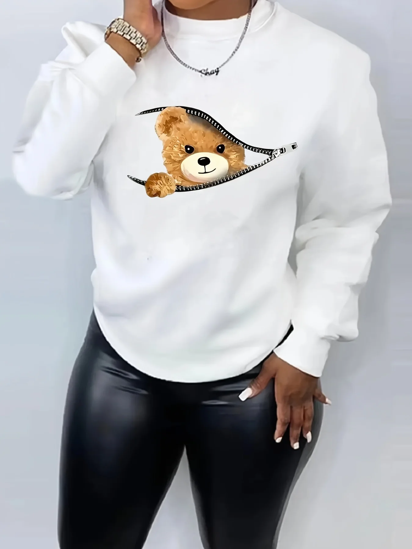 Women's Autumn/Winter Loose Casual Comfort Teddy Bear Print Velvet Long Sleeve Round Neck Pullover Sweater