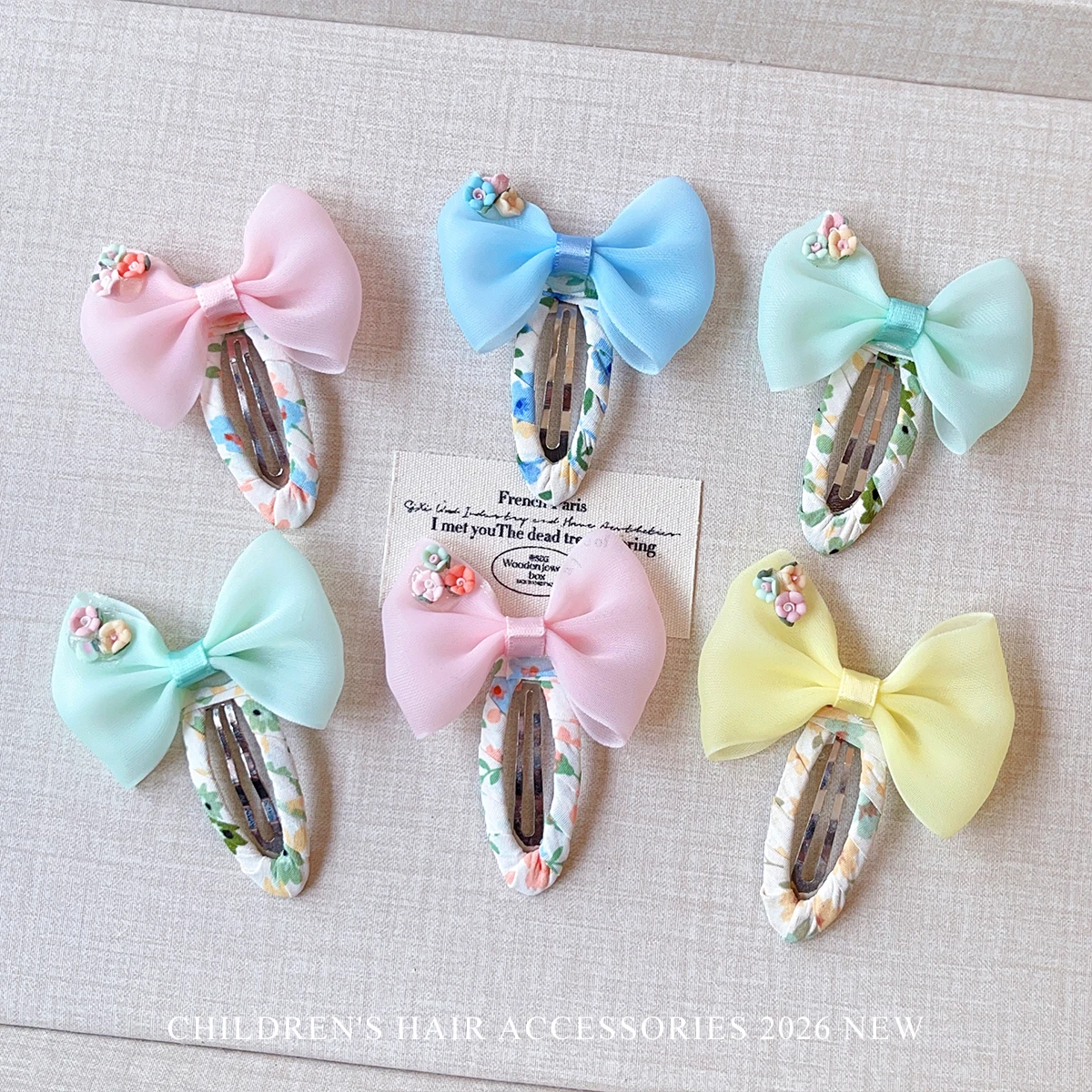 Neue süße 4-teilige Tüll-Schmetterlings-Haarspangen für Frauen, Mädchen und Kinder, in Macaron-Farben, Organza-Schleifen-Haarspangen, Haar-Accessoires. – Detail 9