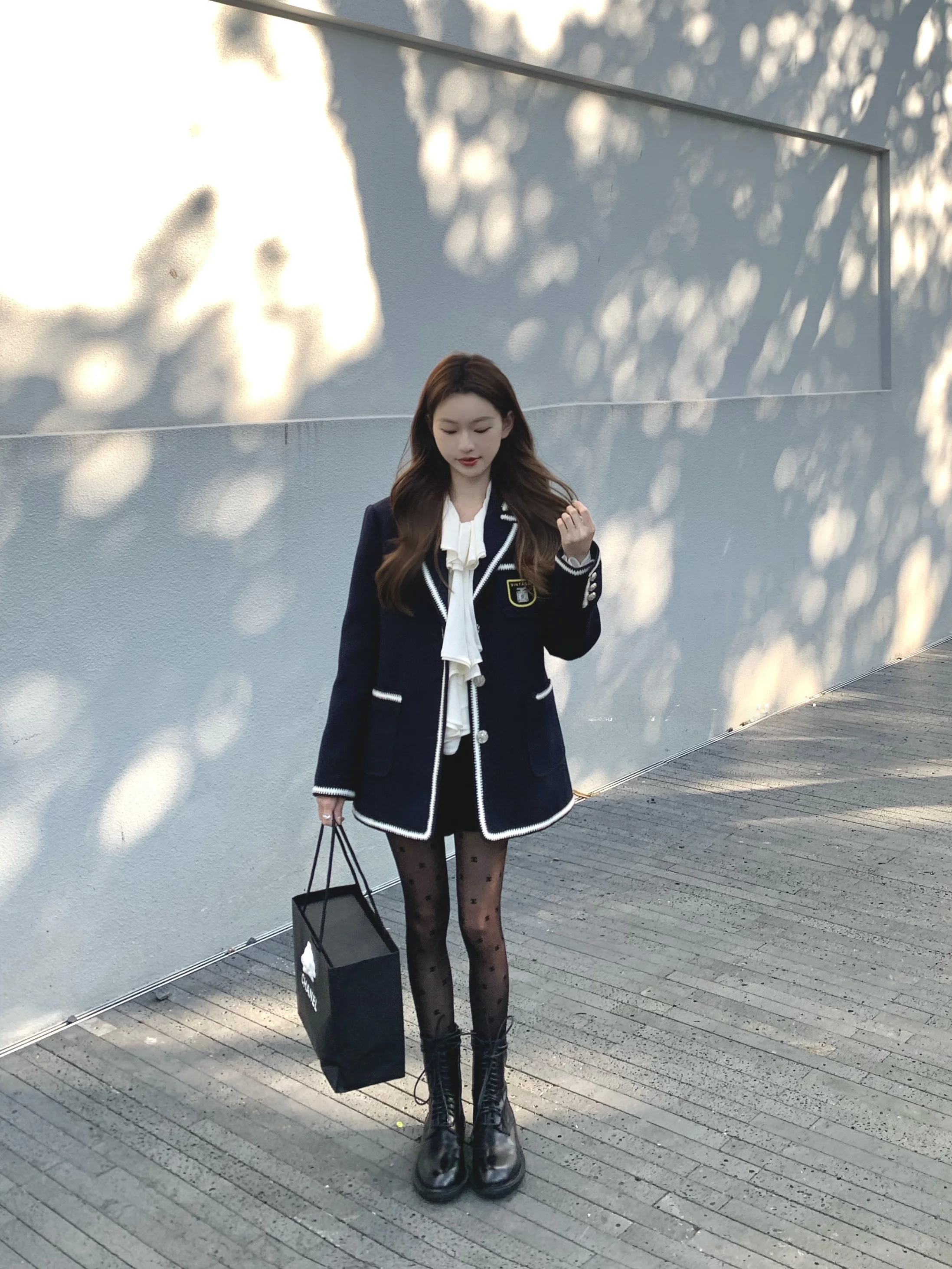 

Coolline N5 Perfume Bottle Series Women's Preppy Sle Jaet Lightweight Spring Faion Anti-Aging Top for Ladies