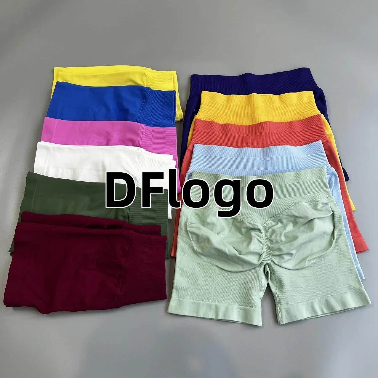 

DF Ignite Shorts with Logo 4.5'' Low Waist Seamless Yoga Shorts Scrunch Bum Gym Shorts Workout Biker Short Stretch Fitness Short