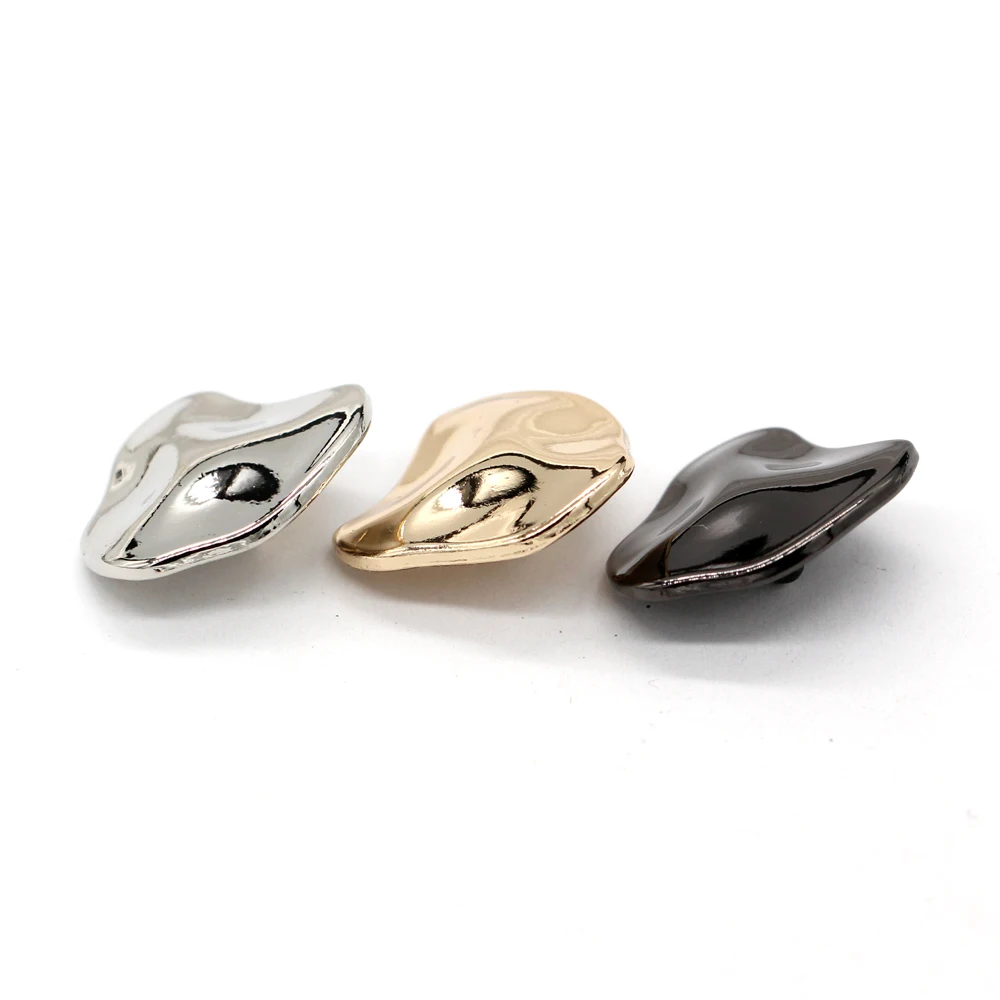 EQUBO 6Pcs 19/24mm Irregular Shape High Light Gold Metal Buttons for Garment Fashion Women Coat Jacket Knitwear Bags DIY Crafts