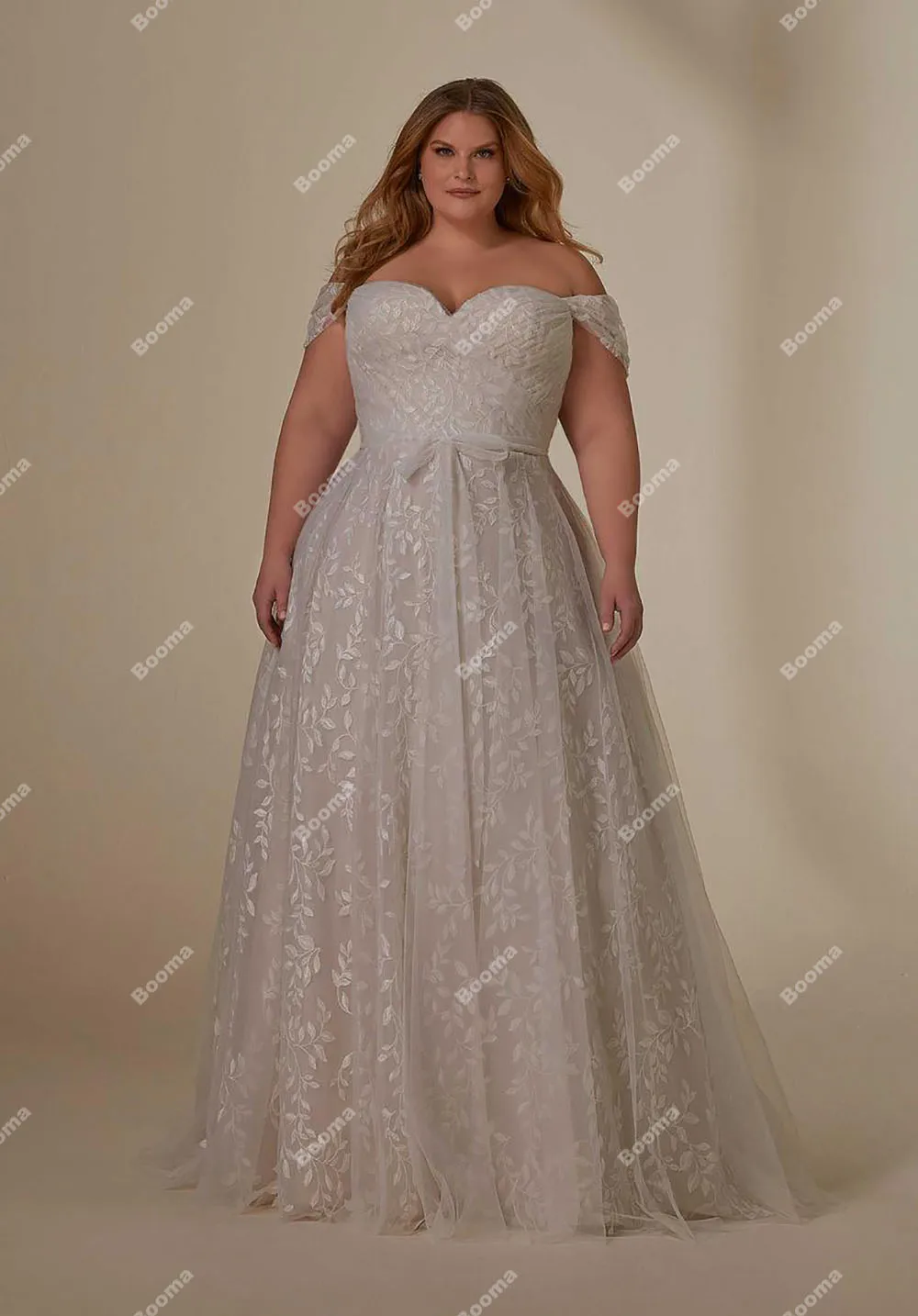 Booma Off spalla una linea abiti da sposa con treno Sweetheart Appliques abiti Bridals per abito da festa nuziale da donna Plus Size