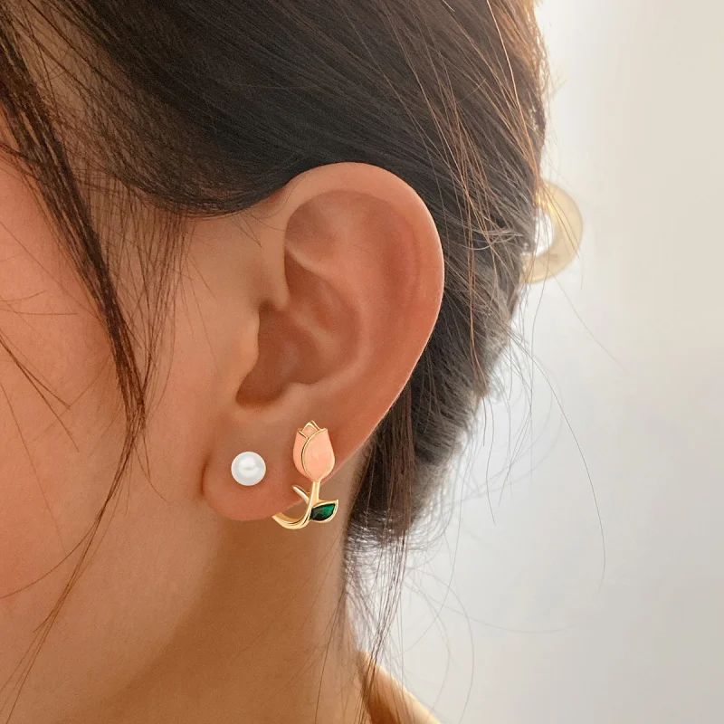 Sweet Fashion Enamel Pearl Tulip Flower Stud Earrings for Women Korean Temperament Zircon Back Hanging Earring Wedding Jewelry