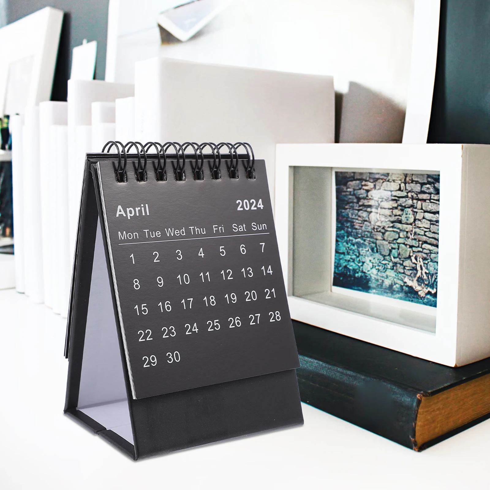 

2pcs Mini Desk Paper Metal Desktop Home Office Decorative Table Standing Calendar Practical Daily Use Coiled for Conference
