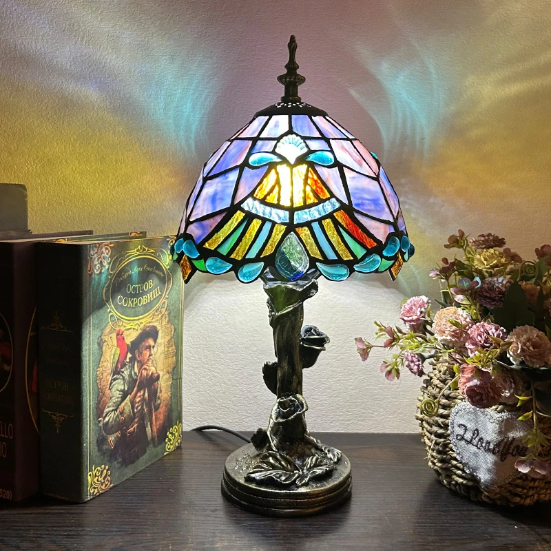 Tiffany Bedroom Study Desk Lamp Bedside Warm Cozy Decoration Small Night Light Diverse Patterns Colored Glass Table Lights E27