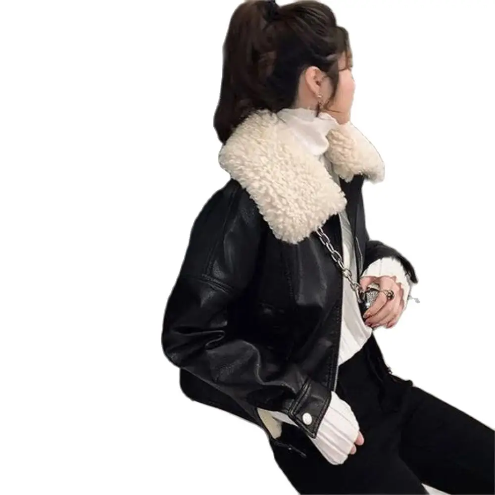 Chaqueta de Motor de cuero PU para mujer, Tops gruesos elegantes, prendas de vestir exteriores cálidas, abrigo negro de terciopelo, otoño e invierno, 2024