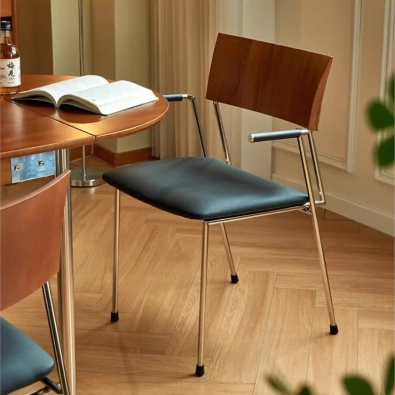 #6 Cheapest Solid Wood Dining Chairs Deals You Can Get