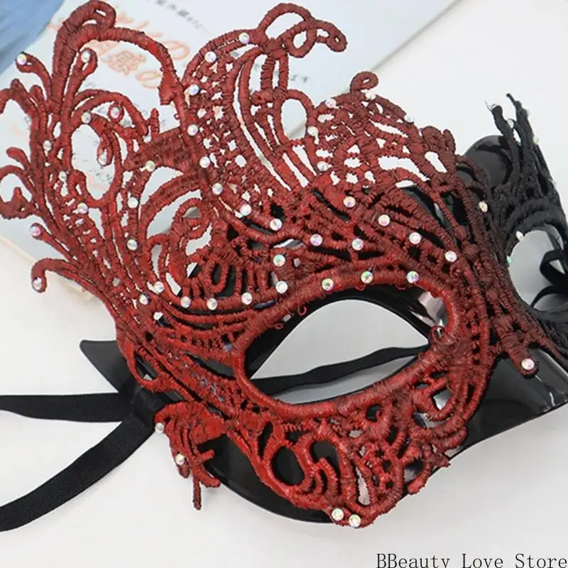 Elegante schwarze Spitze halbe Gesichtsmaske verstellbarer Elastizitätsgurt für Halloween -Party