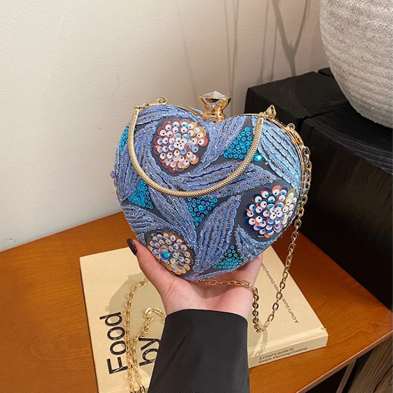 

New Women's Chain Bag Fashionable High-quality Embroidered Sequin Handbag High-end Three-dimensional Versatile Girl's Small Bag