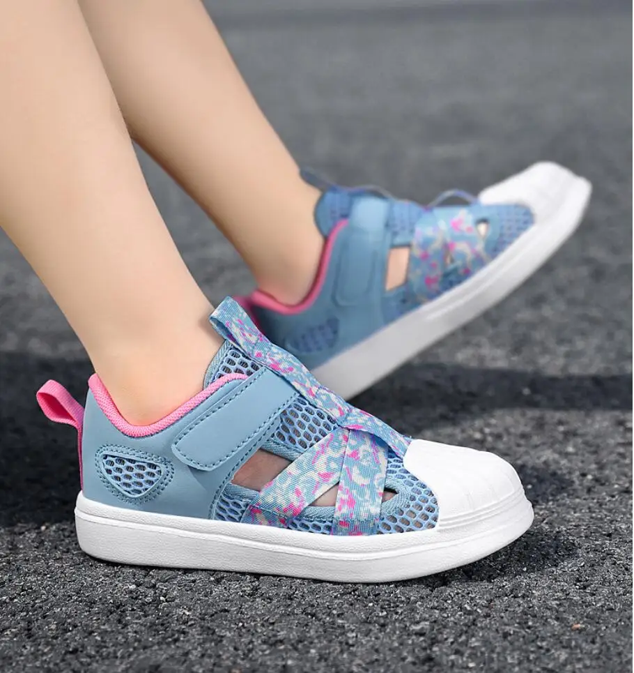 Moda bambini scarpe Casual morbide ragazze leggere Chunky Air Mesh Sneakers Kid Summer 4 5 6 7 8 Princess Net calzature sportive coreane