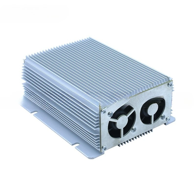 Automotive Power Converter Aluminum Shell Full Power 60 Amps 100 Amps DC24V To DC12V Buck