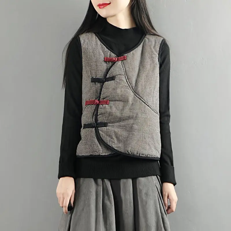 Women Vintage Grid Tang Suit Vests 2026 New Spring Autumn Sleeveless Jacket Cotton Coat Warm Clothes Female Cheongsam Vests