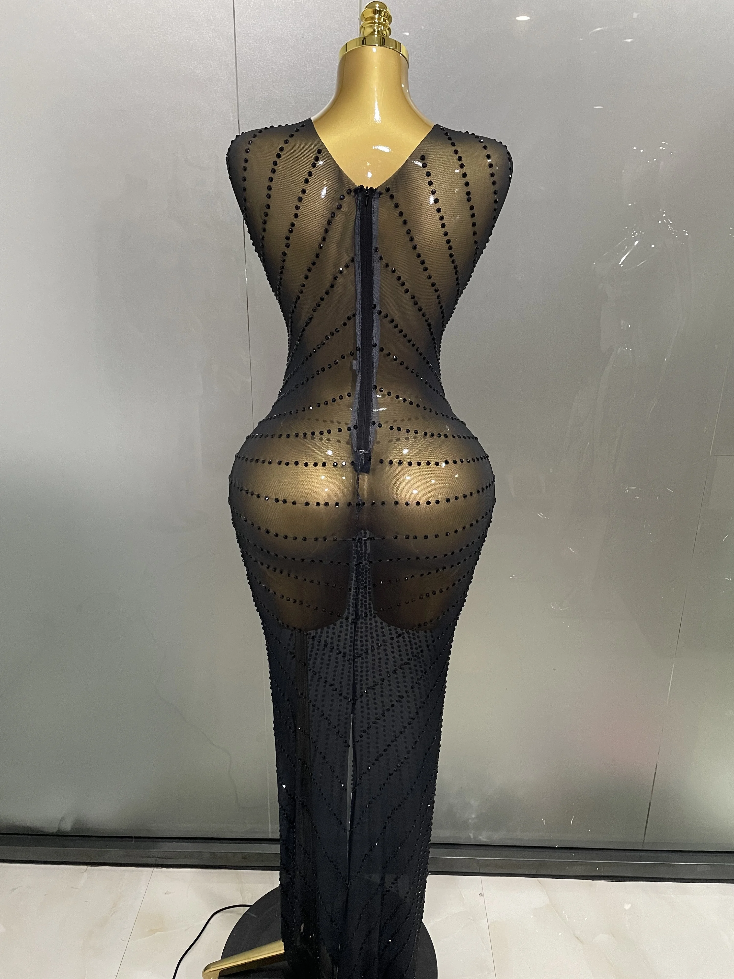 Thumbnail 3 - #21 Latest Formal Occasion Dress Price Drops