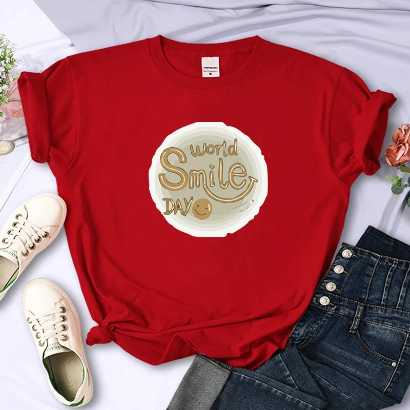 ยิ้มทุกวันผู้หญิงเสื้อยืดผ้าฝ้ายคุณภาพสูงเสื้อยืดแบรนด์เสื้อยืดระบายอากาศเสื้อสตรีทโอคอเสื้อยืดสำหรับผู้หญิง