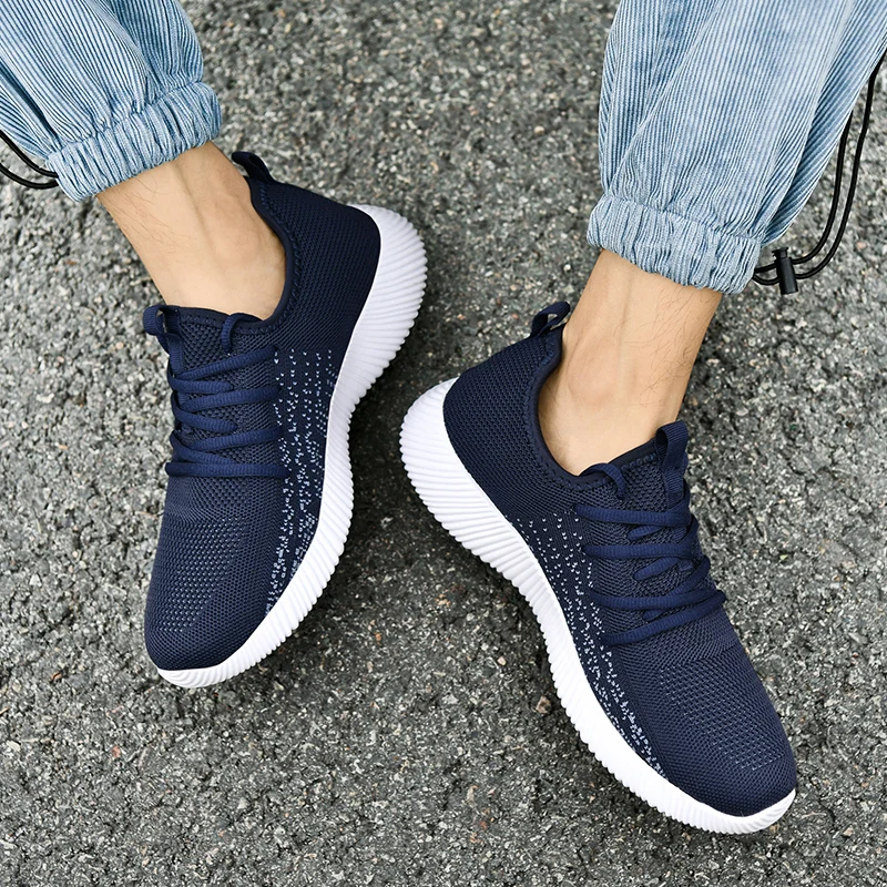 

Весенне-летняя мужская повседневная дышащая спортивная обувь большого размера с круглым носком и цветными блоками на мягкой подошве