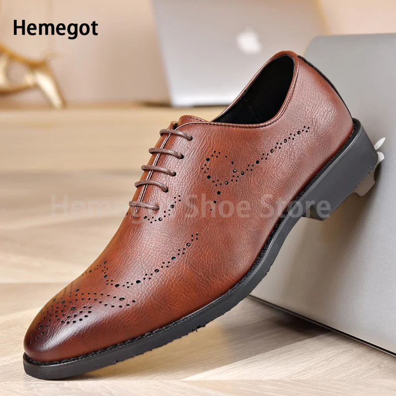 

Spring Brogue Men's Shoes Lace Up Breathable British Large Size 38-47 Brown Black Men's Business Banquet Leather Shoes