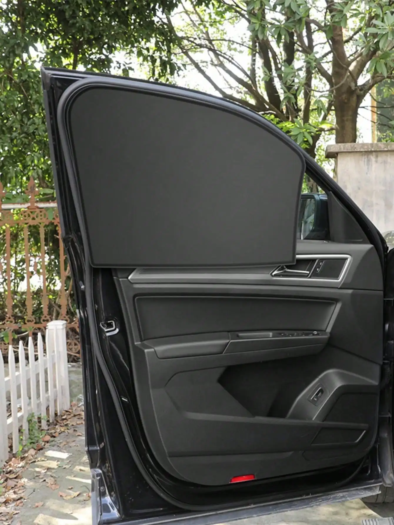 1pc Magnetic Car Sunshade for Summer Sun Protection (Driver's Side & Rear Seats) - 10 Strong Magnets, Full Shading, Lightproof M