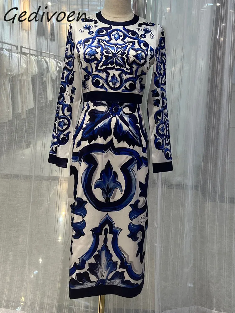 

Gedivoen Summer Fashion Designer Vintage Blue Snd White Porcelain Printing Dress Women's O-neck Package Buttocks Slit Midi Dress