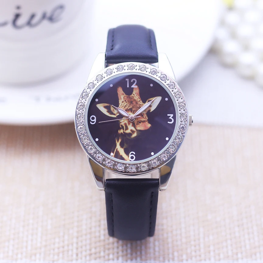 

deer horse Diamond Dial Design Women Quartz Watches Fashion Casual Ladies Wristwatches Simple Woman Leather Clock Montre Femme