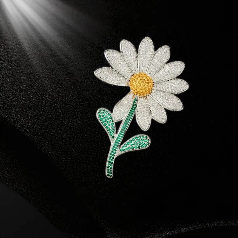 高級感のあるラインストーンデイジーブローチ、ピンバックル付きひまわりブローチ、高級ブローチスーツアクセサリー