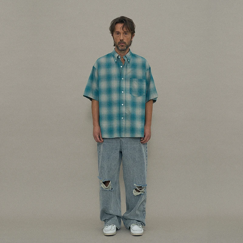 

Partimento Summer New Men's Short Sleeve Shirt Gradient Color Plaid Loose Fit Breathable Cotton Youth Fashion Japanese Retro