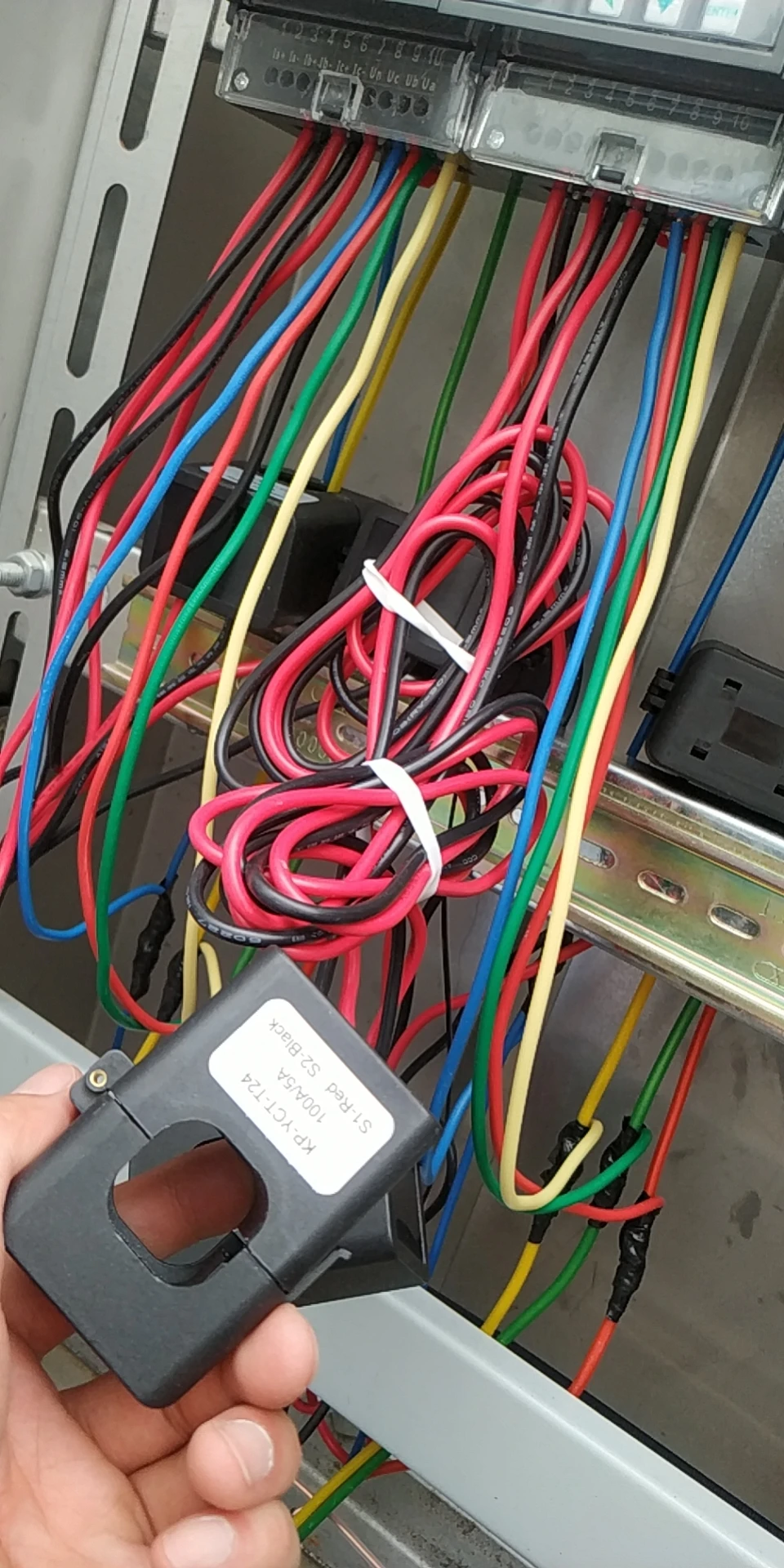 高周波AC 50Hz スプリットコア型電流トランス 簡単設置 ケーブル出力 110v入力 380v 415v 208v出力
