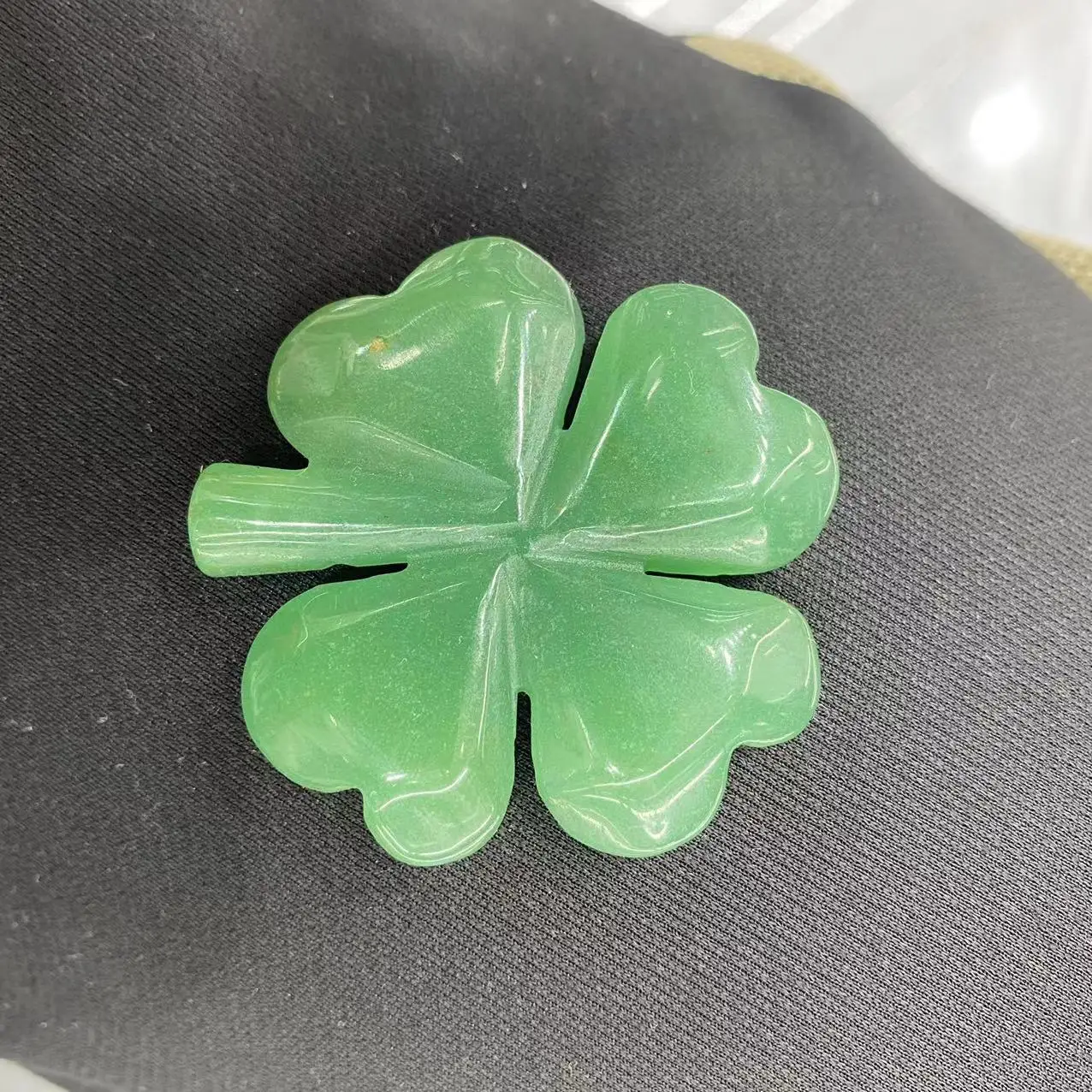 

Crystal Crafts Clover Natural Green Aventurine Carvings Four Leaf Grass Healing Stones Reiki Lucky Clover for Home Decorationt